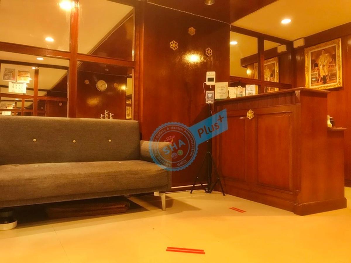 Hotel Le Tanjong House Patong Esterno foto