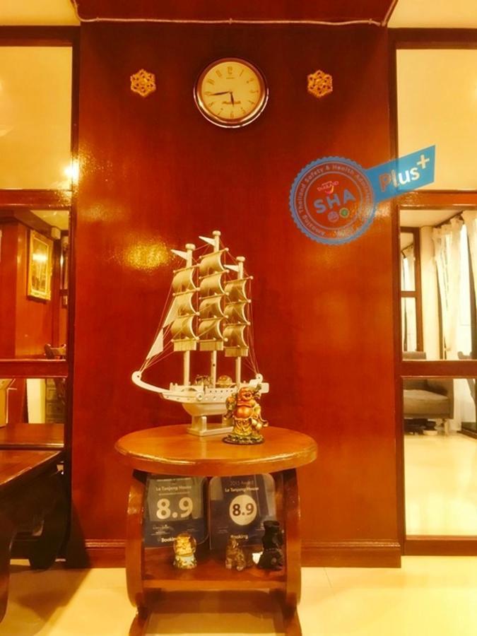 Hotel Le Tanjong House Patong Esterno foto
